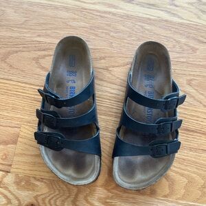Black women’s Birkenstock size 37 Florida
